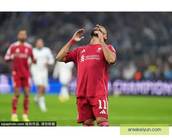 英超罗杰斯在新赛季表现稳健，球队竞争力增强备受关注